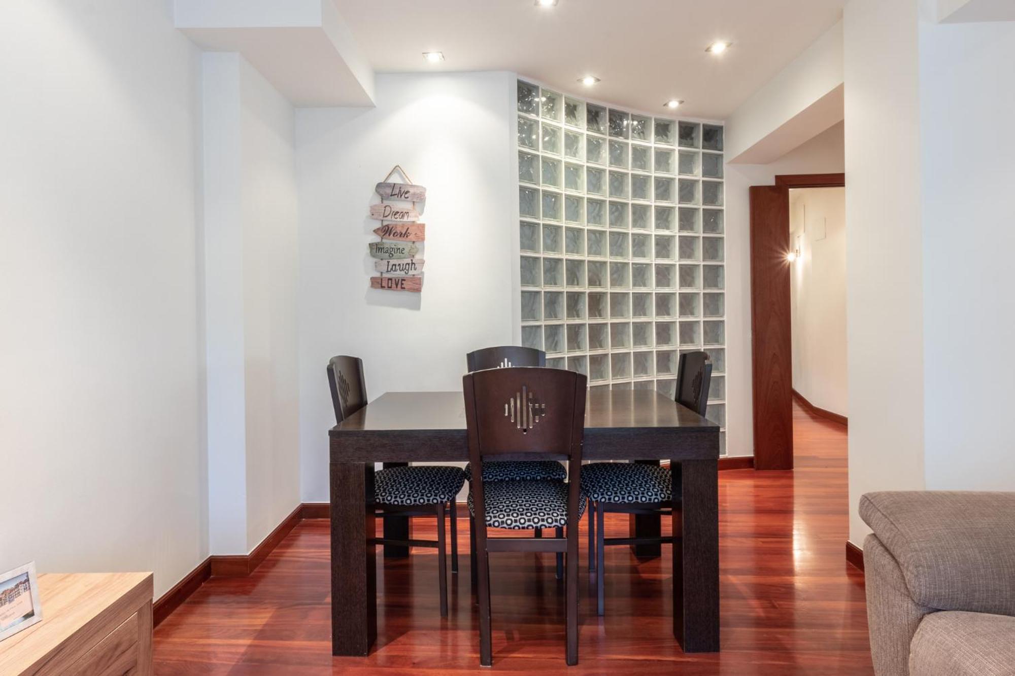 Amplio Y Acogedor Junto A Plaza Zabalburu Appartamento Bilbao