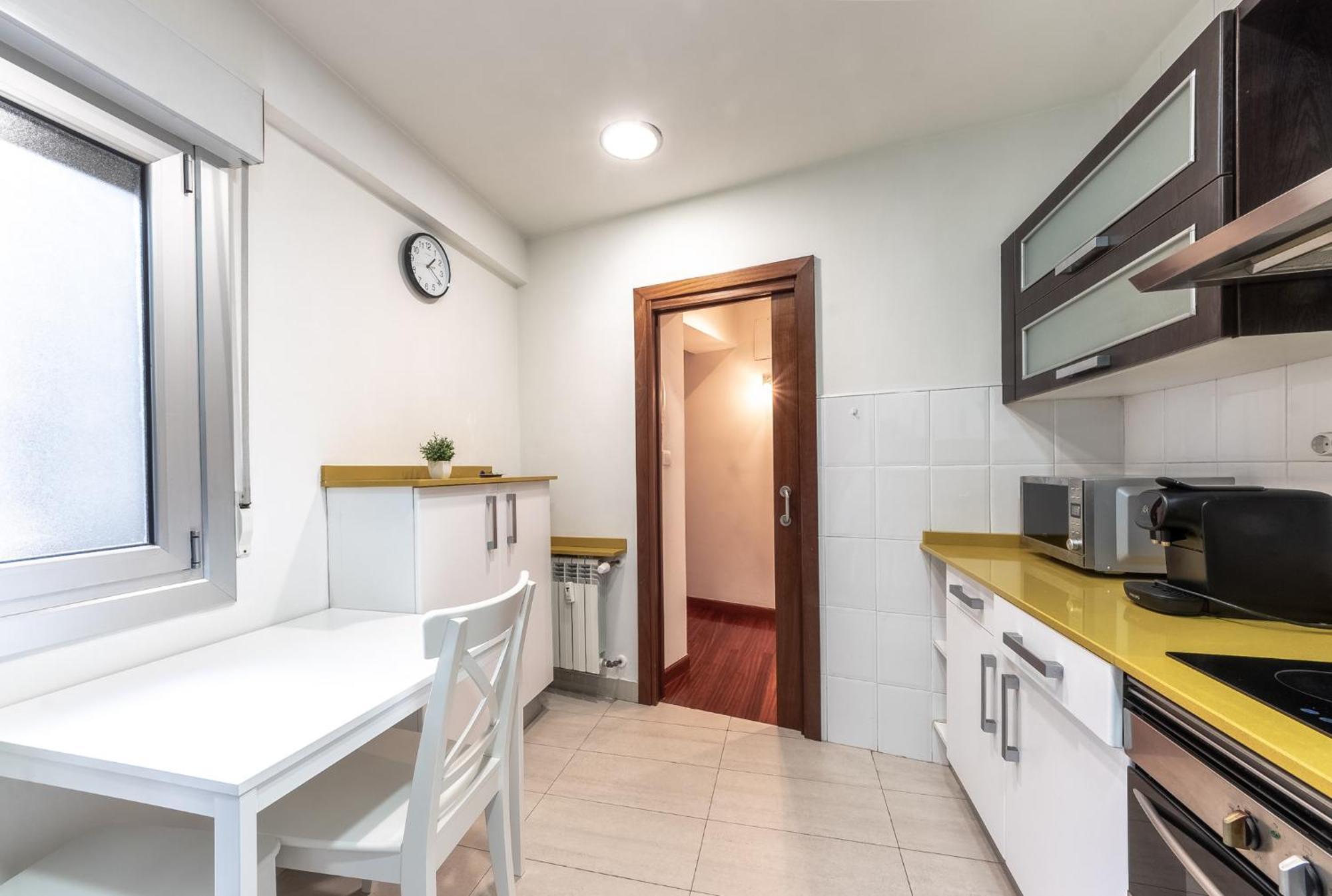 Appartamento Amplio Y Acogedor Junto A Plaza Zabalburu Bilbao